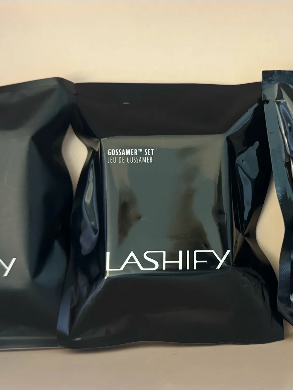 LASHIFY B.16, A16, A18, D14 Gossamer Lash Tray - Black.